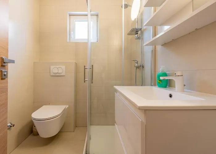 Apartamento Two-bedroom In Vir *