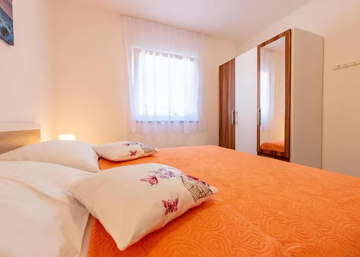 Apartment Two-bedroom In Vir
