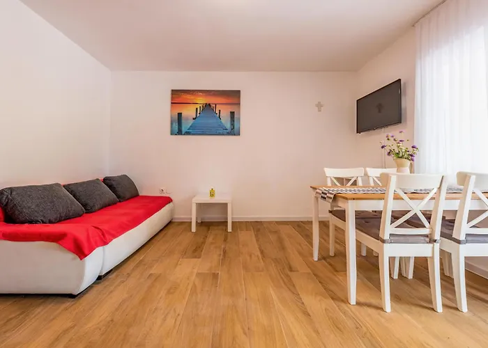 Two-bedroom In Vir Apartamento