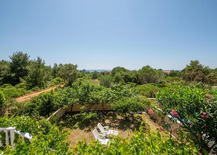 Two-bedroom In Vir Apartamento Vir