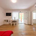 アパート Two-bedroom In